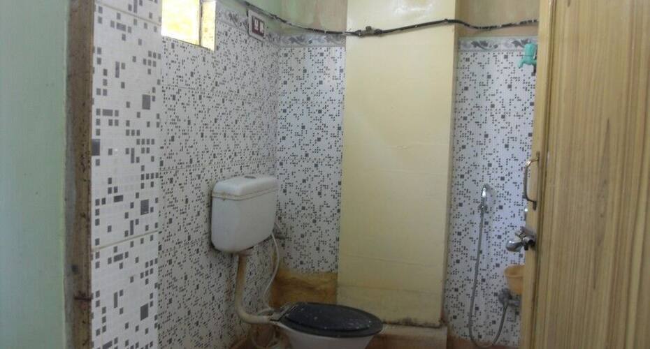 Raj Lodging And Fooding, Ranchi 4